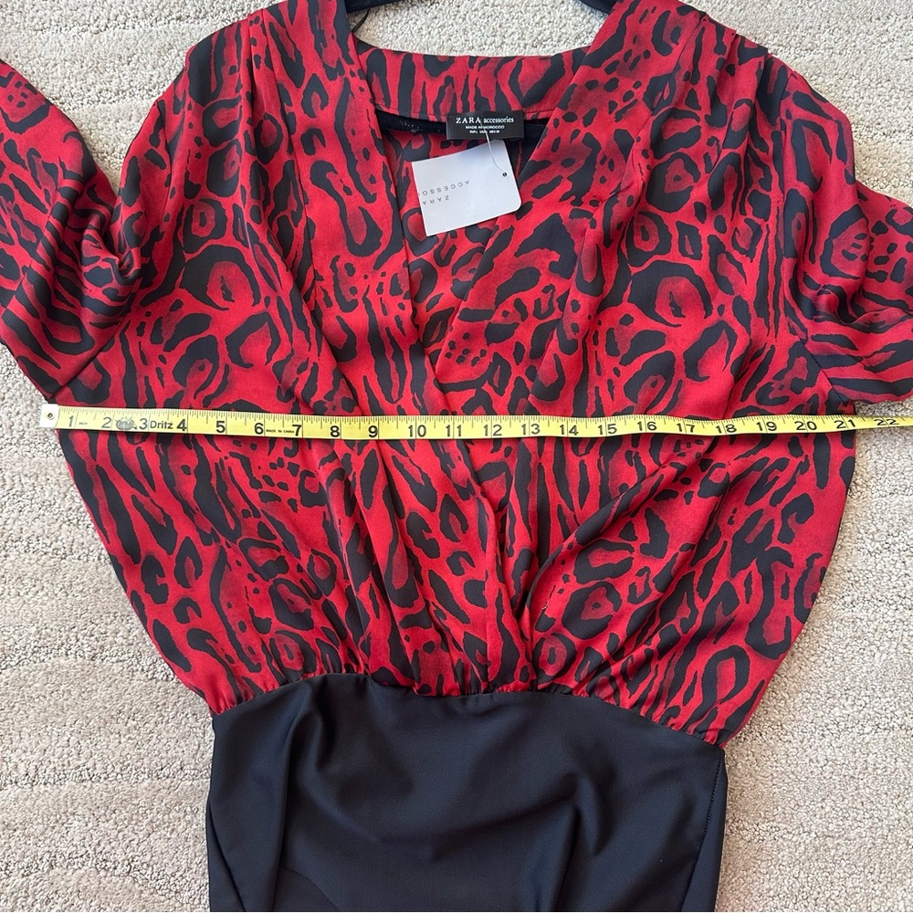 NWT Zara Animal Print Deep V Plunge Draped Wrap Long Sleeve Bodysuit Red Black L - Picture 14 of 16